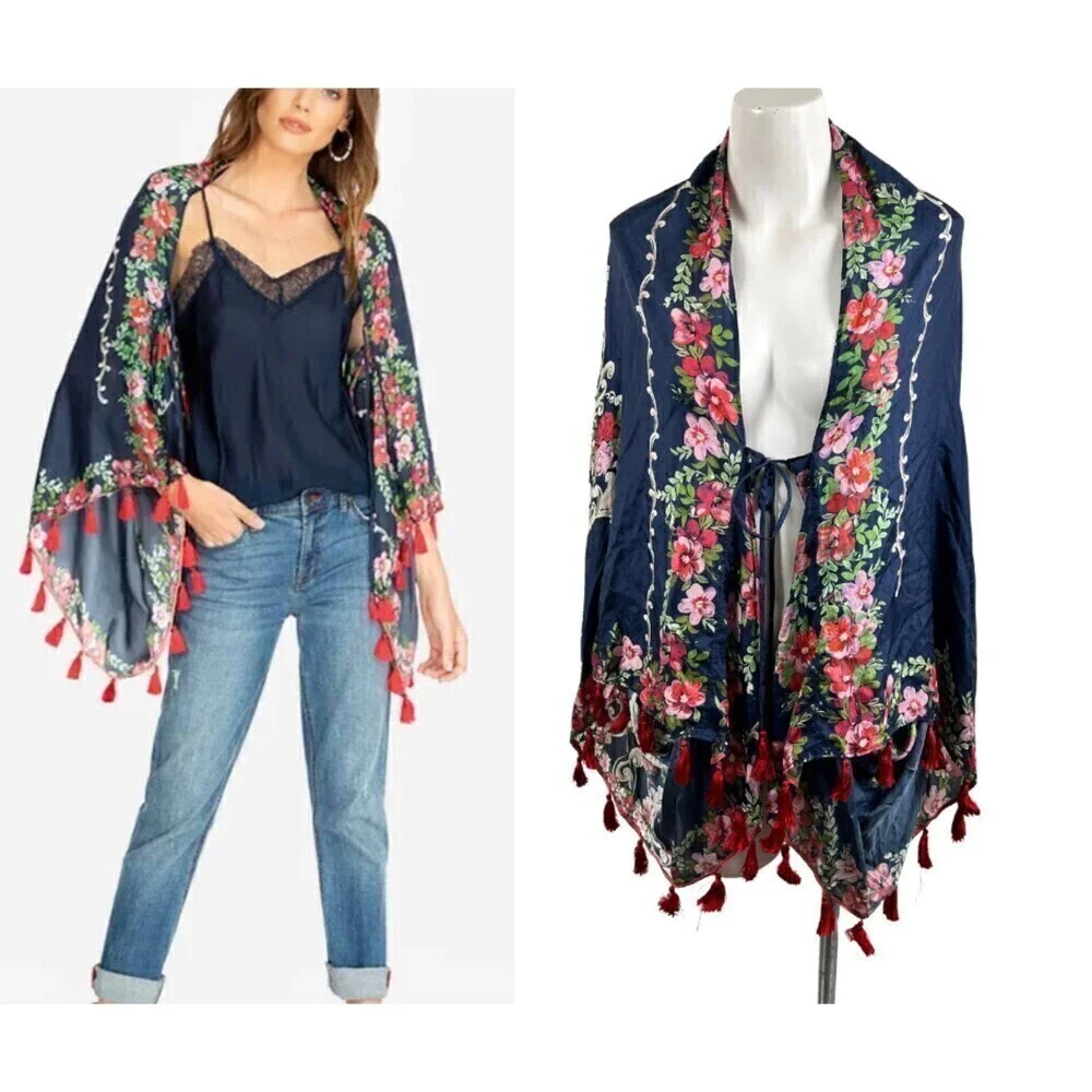 Johnny Was Size M Silk Tassel Wide Flared Sleeve Floral Mococo Boho Shrug Poncho